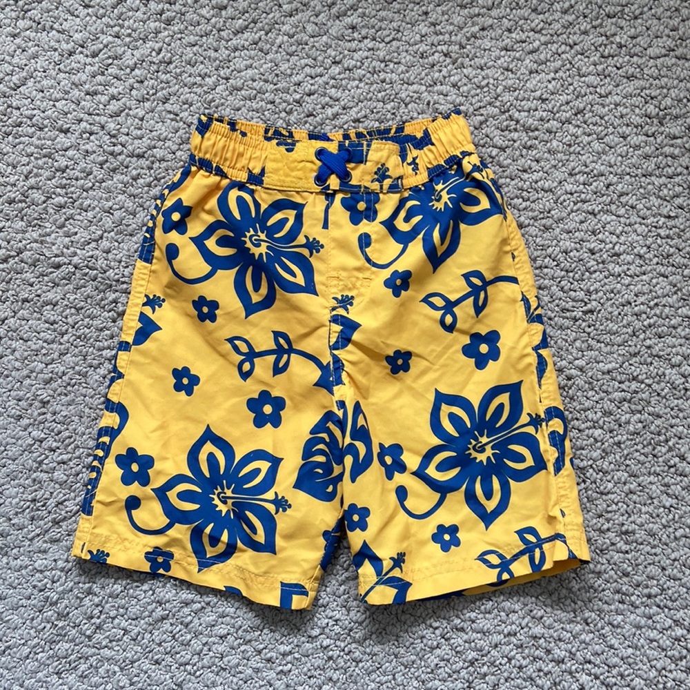 NWOT-Xtreme Hibiscus Swim Trunks-Yellow/Blue-Size 4. Never worn